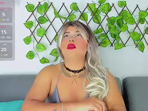 Arialane  online show from April 12, 3:33 am