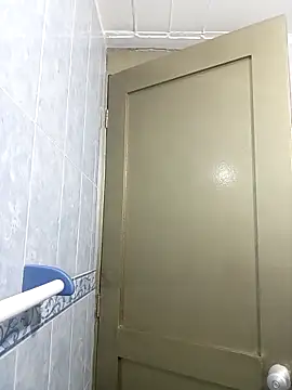 baby-skinnd online show from April 8, 11:54 am