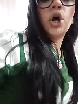 baby-skinnd online show from April 10, 11:31 pm