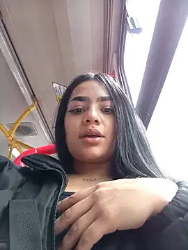 baby-skinnd online show from April 16, 1:34 pm