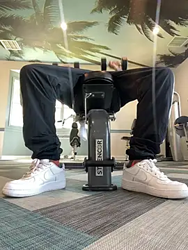 PHAT FTM KLIT87 online show from April 10, 3:28 pm