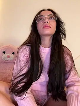 zarafoxy online show from April 6, 2:09 am