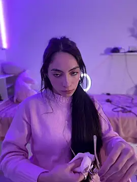 zarafoxy online show from April 8, 2:11 am