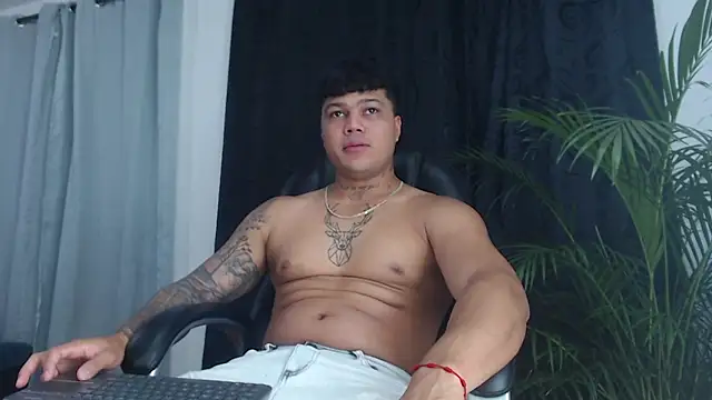 Pedro x777 online show from April 4, 5:38 am