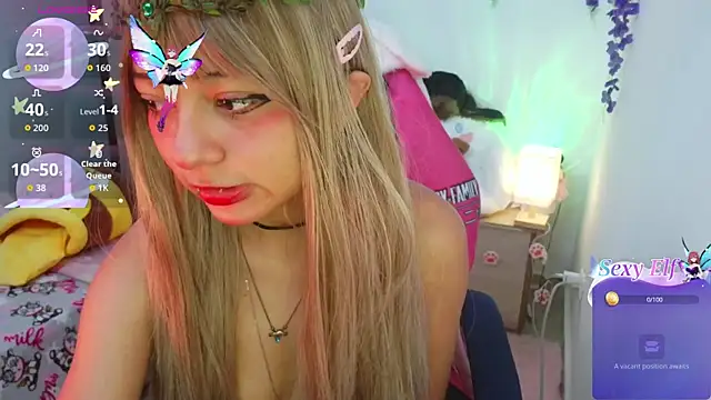 Snapshot of saki_nyanwn chatting on June 14, 5:26 pm saki nyanwn online show from June 14, 5:26 pm