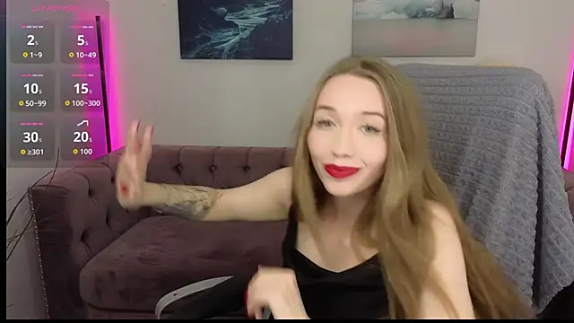 TonyRaymon online show from April 17, 11:13 am