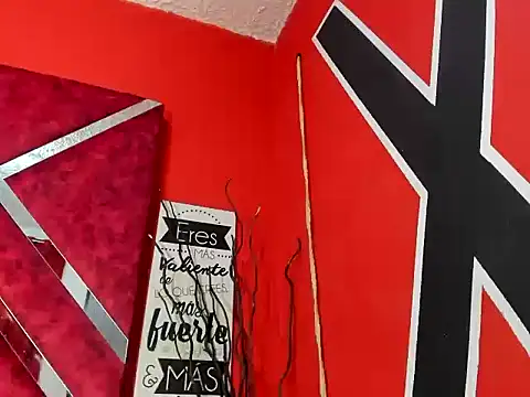 chrisstin foxx  online show from April 17, 5:32 am