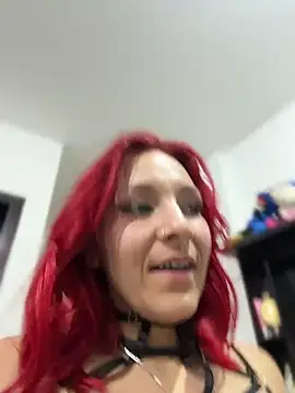 Amelie-RedHoney online show from April 12, 5:23 am