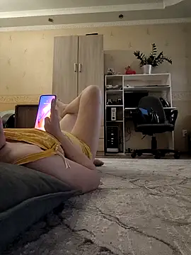  Yourpussy  online show from April 15, 2:35 pm