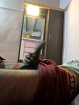 THA KITTY online show from March 28, 6:13 am