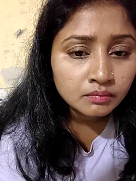 Tridha 2 online show from April 6, 7:59 pm