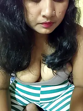 Tridha 2 online show from April 13, 7:30 pm