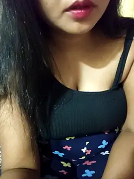 Tridha 2 online show from April 15, 7:58 pm