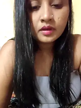 Tridha 2 online show from May 26, 7:43 pm