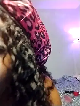 brilove22 online show from April 18, 11:27 pm