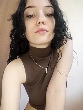 icedrosemarye online show from April 17, 10:40 am