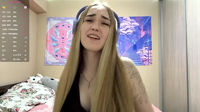 DenitaSpace online show from March 26, 1:28 pm