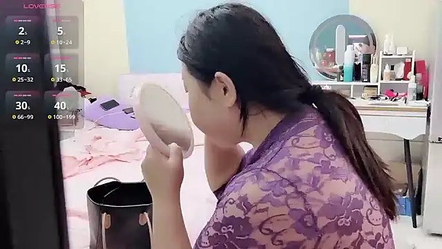 zhenzhen bb online show from April 22, 5:43 am