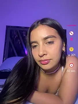 HaileyBiieber online show from May 1, 2:49 am