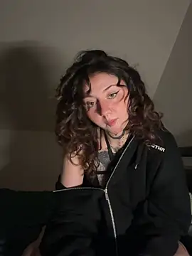 milou xtx online show from April 14, 7:31 pm