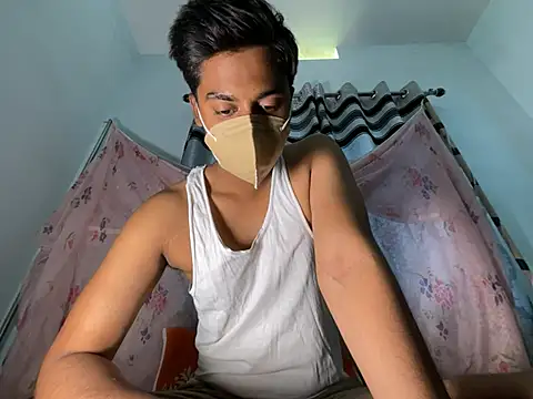 sinner2511 online show from April 17, 7:00 am