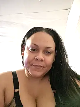 TeeTeeKitching online show from April 2, 12:41 am