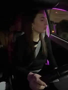 lexy night online show from April 13, 10:37 pm