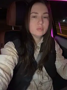 lexy night online show from April 18, 1:42 am