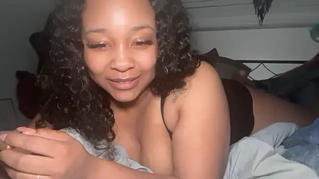 Yourmommysilk online show from March 27, 12:05 pm