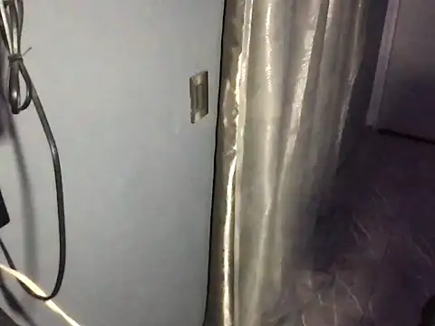 capri 07 online show from March 29, 5:18 am