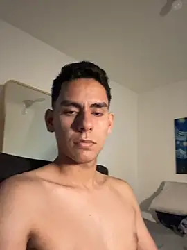 omalor online show from April 18, 8:09 pm