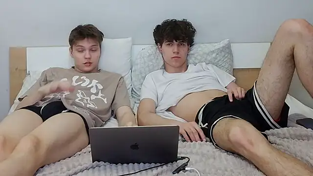 1gay1straight online show from March 29, 8:31 pm