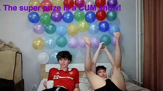 1gay1straight online show from April 12, 12:37 am