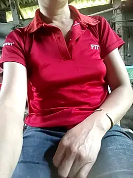 Snapshot of Lucky-beo chatting on July 2, 3:23 am Lucky-beo online show from July 2, 3:23 am