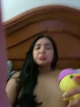 valvam  online show from April 10, 7:46 am