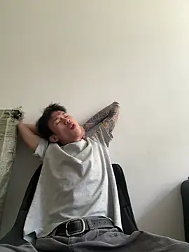 zzzzppp3 online show from March 26, 3:45 am