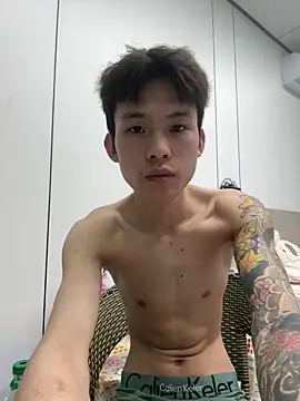 zzzzppp3 online show from April 9, 3:39 am