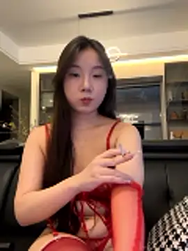 xiaoxiong168 online show from April 9, 11:15 am