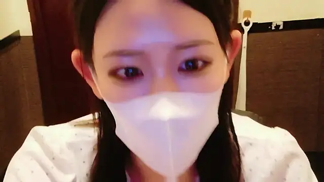 maya chan desu online show from March 25, 10:10 am