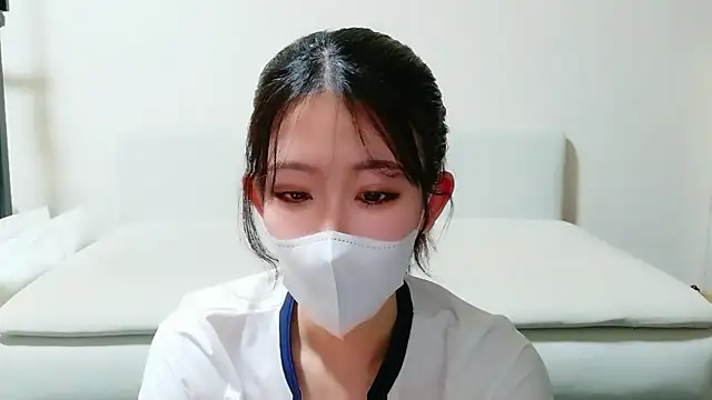 maya chan desu online show from April 10, 3:34 am