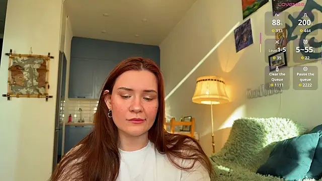 AurikTrix online show from April 14, 1:44 am