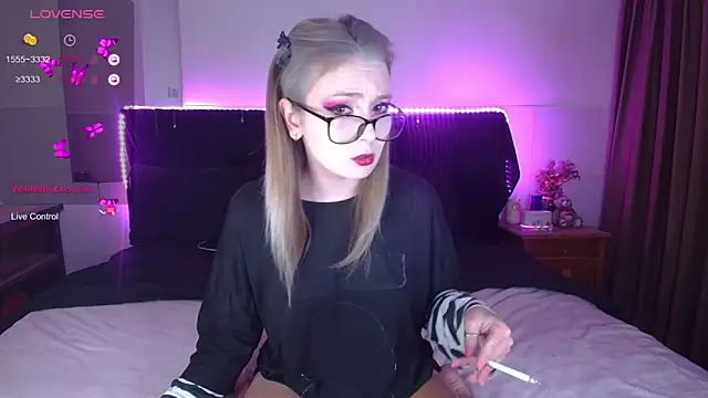 ammyska online show from April 7, 2:56 am