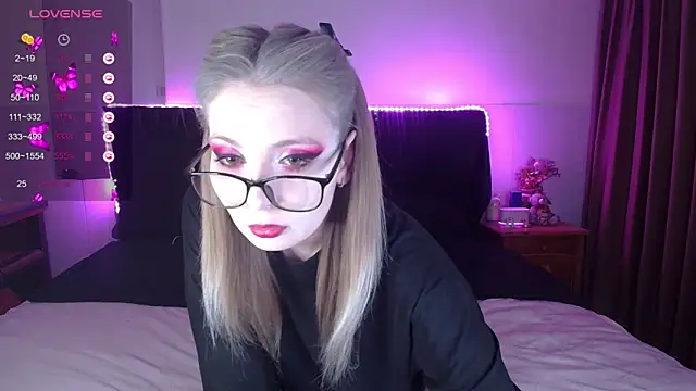 ammyska online show from April 9, 4:12 am