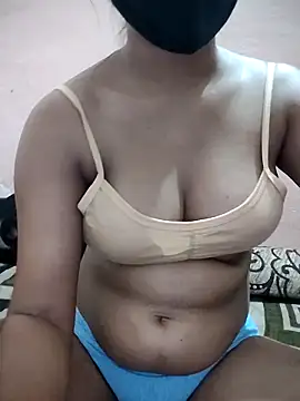 Wild Kiara online show from April 22, 4:19 pm