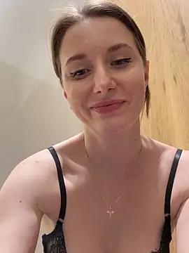 FReyja 44 online show from April 3, 10:57 am