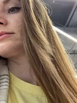 FReyja 44 online show from April 16, 7:09 am