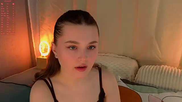 LorriMonz online show from June 2, 1:29 am