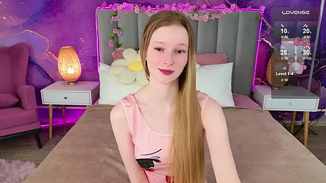 Mollydollzz online show from April 7, 12:38 pm