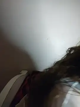 Snapshot of Yasmin_Oh chatting on June 17, 9:27 pm Yasmin Oh online show from June 17, 9:27 pm