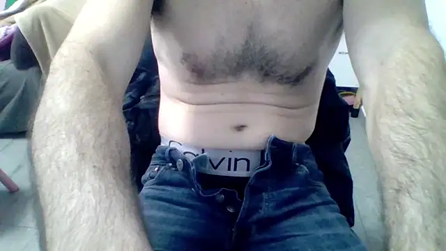 ACruoreX online show from April 13, 8:09 am